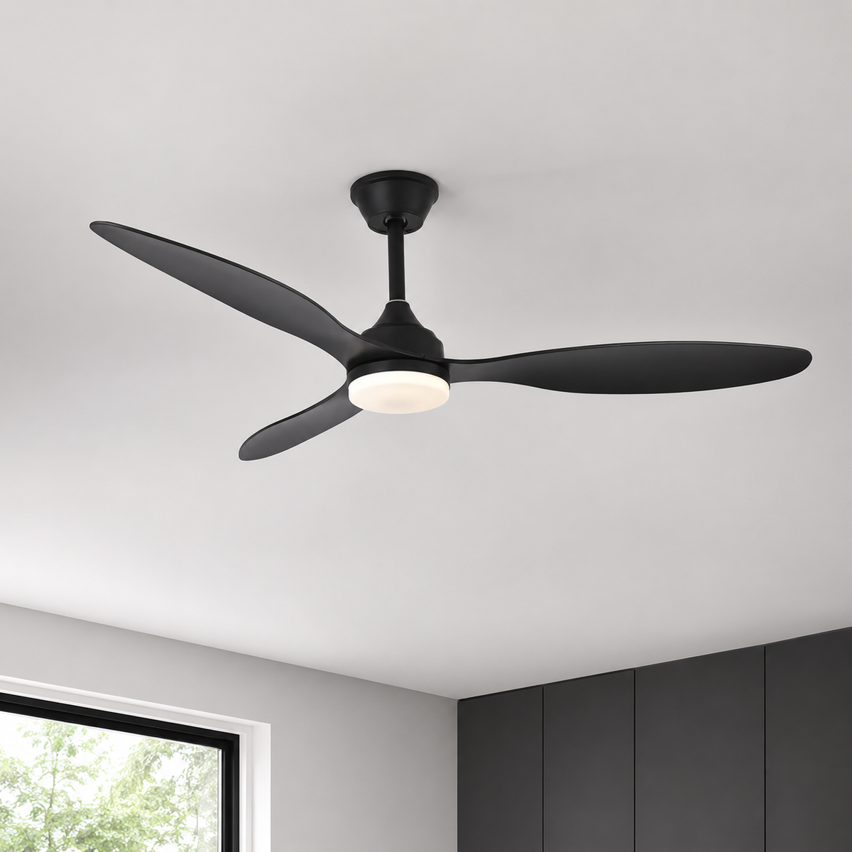 Ventilateur de Plafond avec Lumière LED 52 Pouces — Télécommande, Silencieux, Intérieur et Extérieur