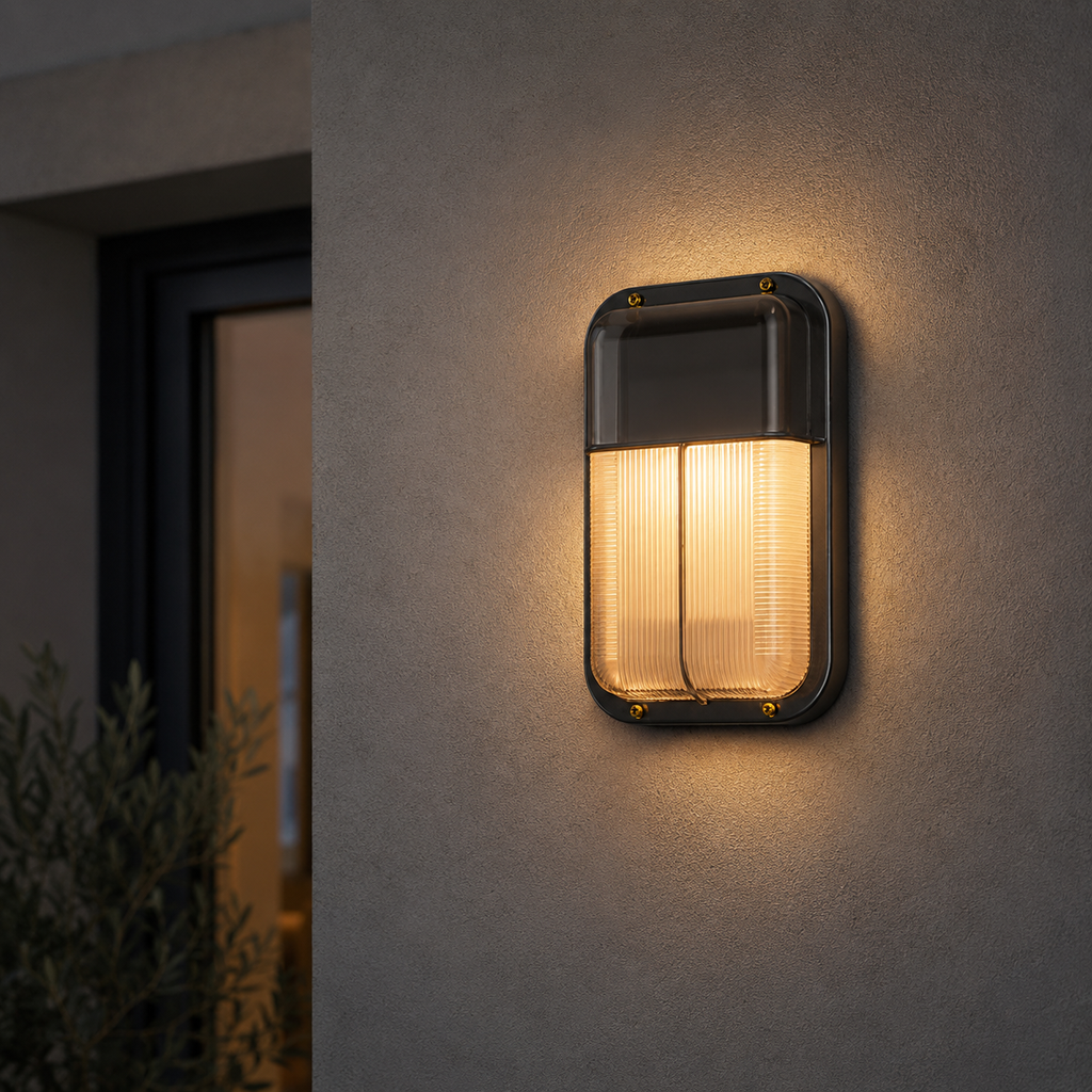 Applique Murale Extérieure Aluma – Luminaire Rétro Étanche pour Jardin, Porche et Façade