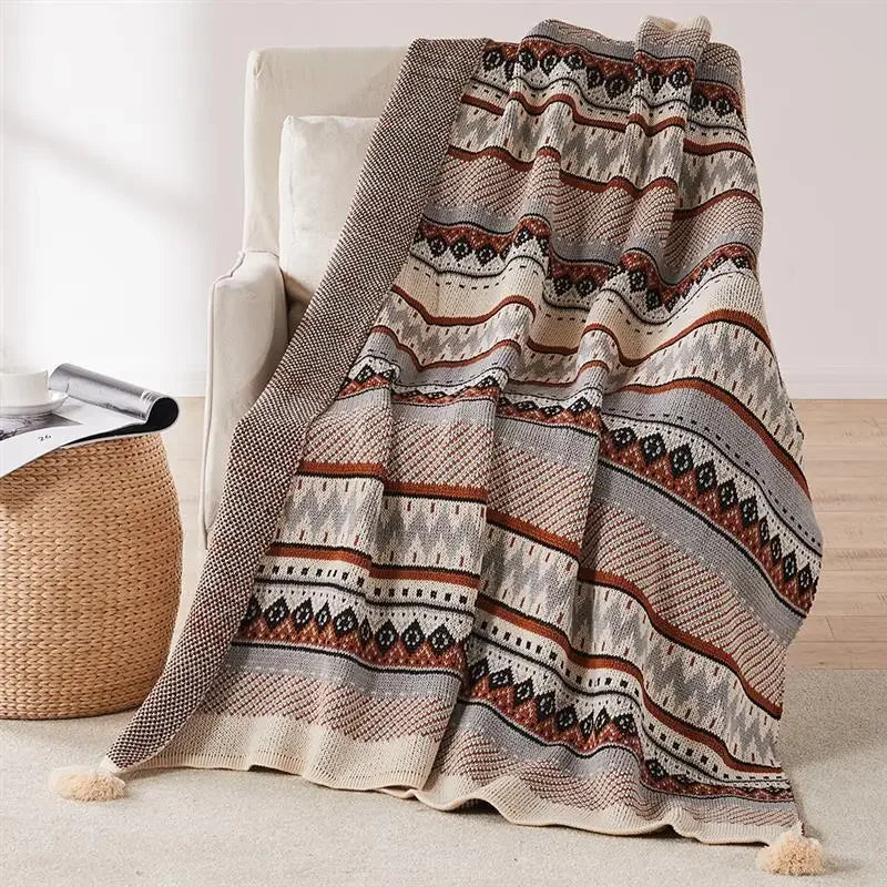 Plaid tricot rayé bohème avec pompons géométrique salon
